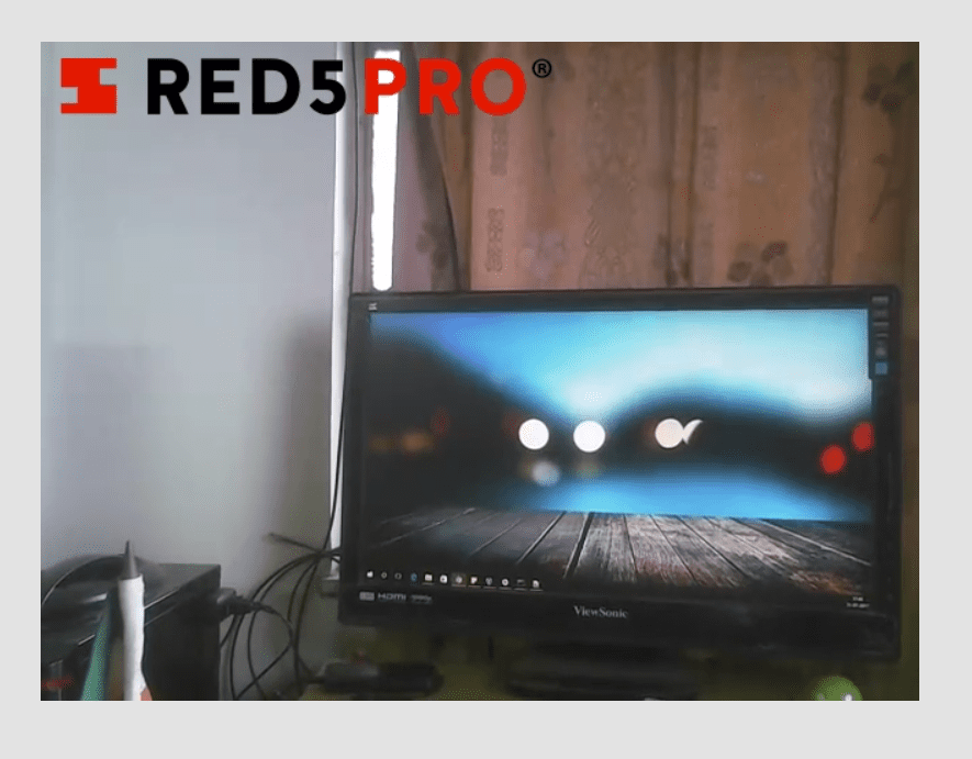 Overlaying a logo on a Red5 pro live stream